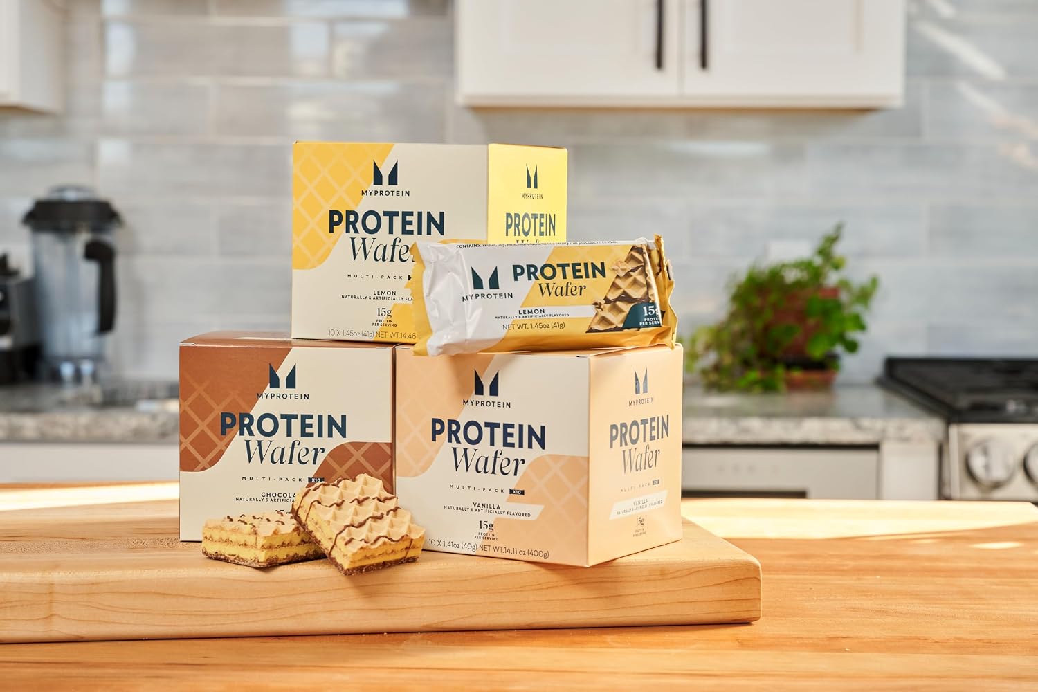 Myprotein Crispy Protein Wafers | 15g Protein | Box of 10 | Chocolate | High Protein Snack Bar | Milk & Whey Isolate | Low Sugar